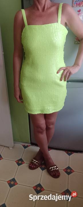 3638 SM Boohoo Bogato zdobiona sukienka cekinowa