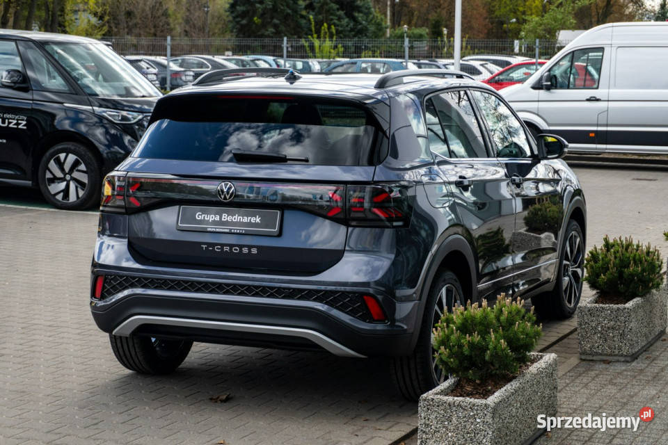 Volkswagen TCross RLine Plus 15 TSI 150 DSG lakier metallic łódzkie