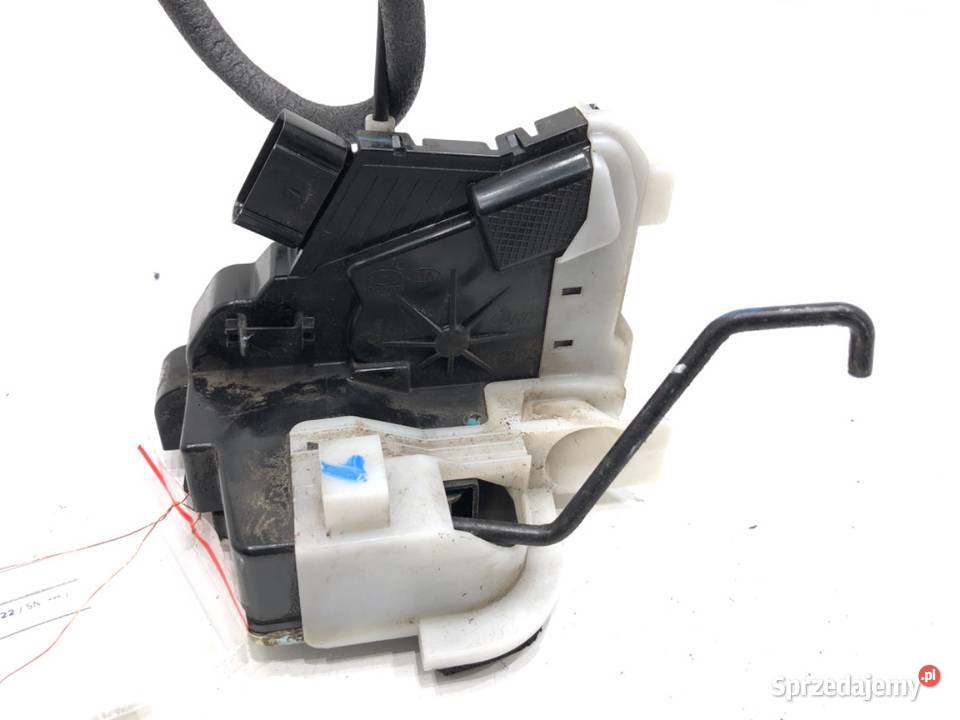 ZAMEK DRZWI LEWY PRZÓD HYUNDAI i20 II Hatchback sprzedam