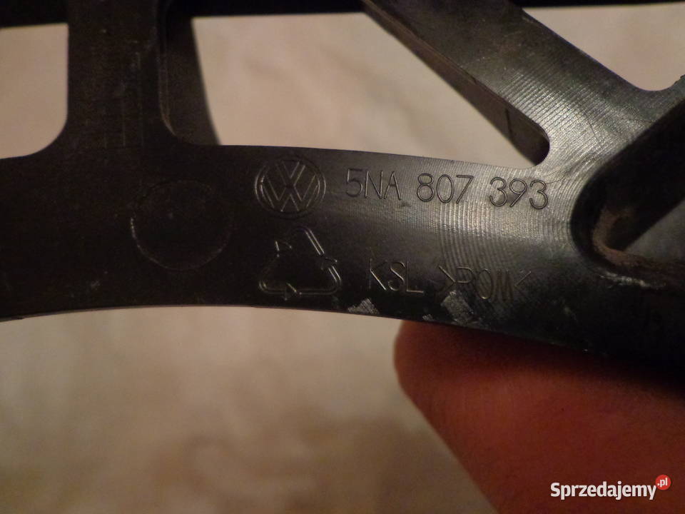 VW Tiguan II Ślizg mocowanie zderzaka 5NA807393 osobowe Łódź