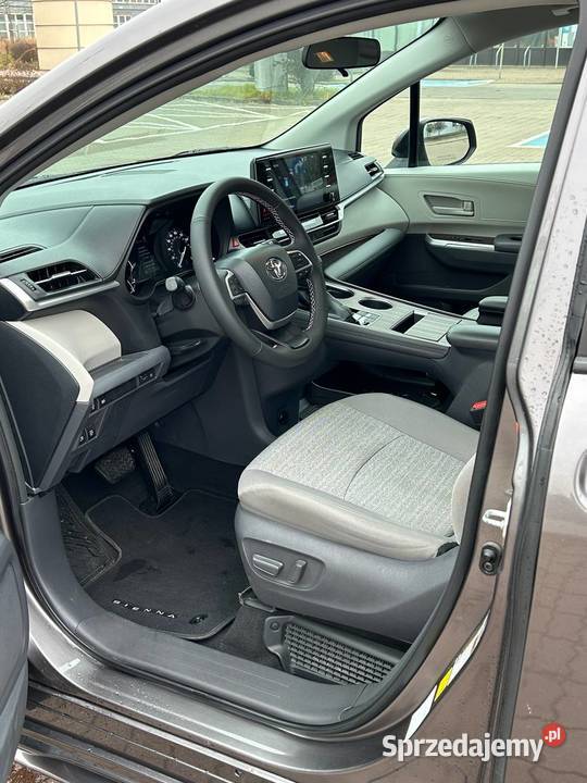Toyota Sienna LE 25 Hybryda Gwarancjaa 1 Warszawa