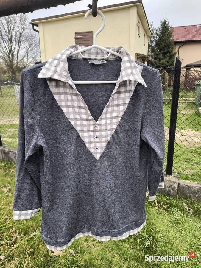 Grey Layered Look Blouse with Checkered Collar śląskie Kaniów