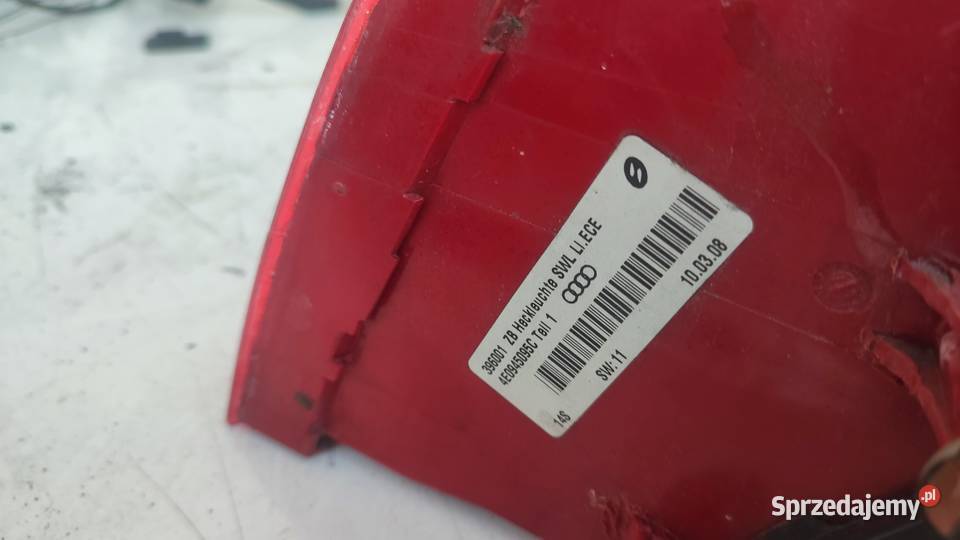 AUDI A8 D3 42 TDI 0510 LAMPA PRAWY TYŁ W BŁOTNIK osobowe Lampy tylne Włoszczowa