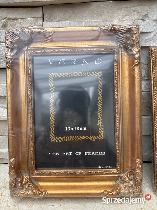 Drewniana rzeźbiona Ramka szkłem foto zdjęcie Bystrzyca Kłodzka