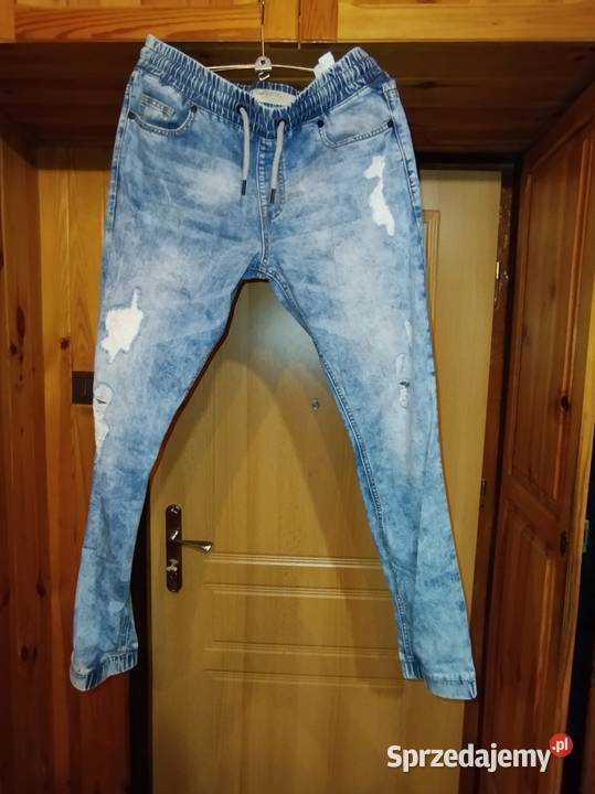 Sprzedam spodnie jogger Reserved 3232