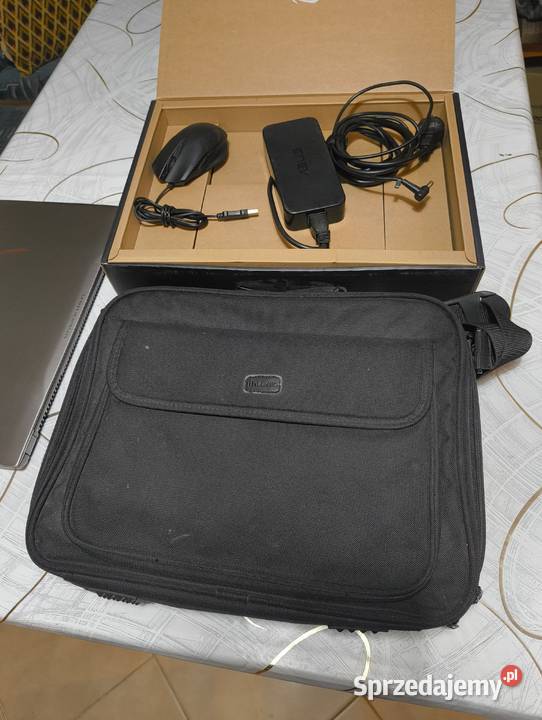 Laptop Asus ROG i7 Win11 Gaming SSD GTX 1060 6GB Łączna sprzedam
