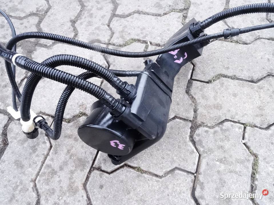AUDI A8 D2 9902 33 TDI WKLAD ZBIORNIKA BAKU Klimatyzacja wielkopolskie Przemęt
