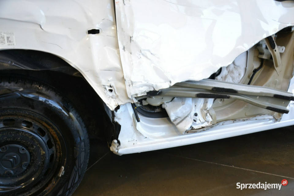 Citroen Berlingo 15 bluehdi 100 niski przebieg uszkodzony Kęty