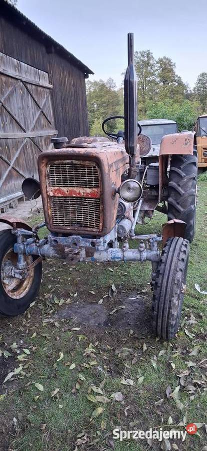 Ciagnik URSUS C 330 75R Do remontu Zwoleń