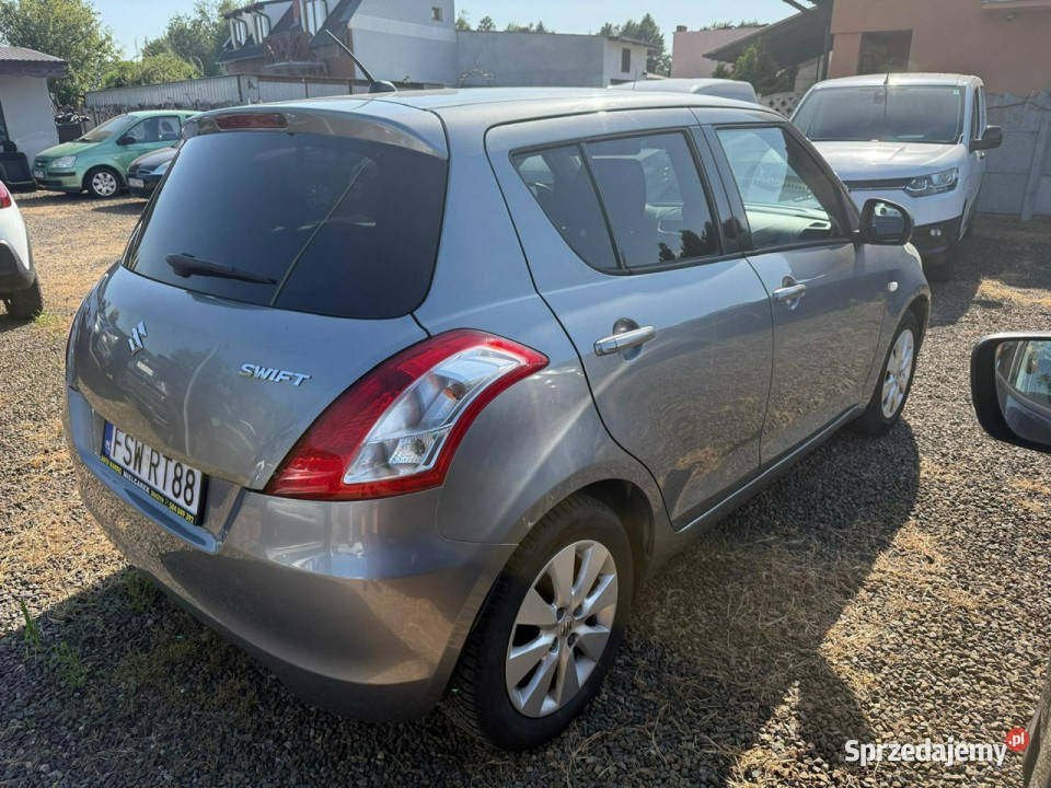 Suzuki Swift klima gwarancja zarejestrowany V ESP Zbąszyń sprzedam