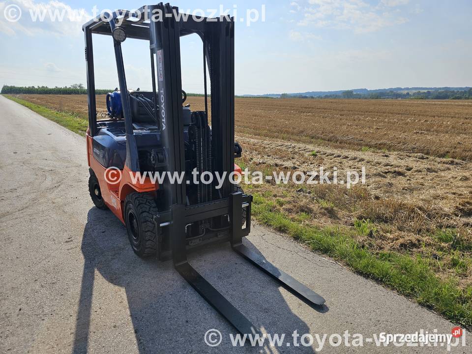 Wózek Widłowy TOYOTA 7FG18 Triplex 4300mm TOYOTA Motoryzacja Wadowice sprzedam