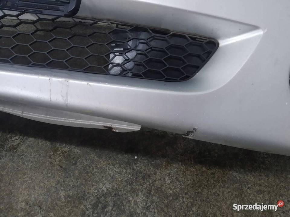 ZDERZAK PRZÓD SREBRNY Dacia Logan I 20042012 osobowe