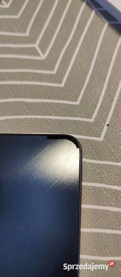 Realme c67 bez blokad 8256gb