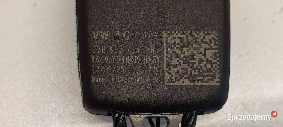 VW TAYRON ZAPINKA PASA PRAWY TYŁ 57H857754