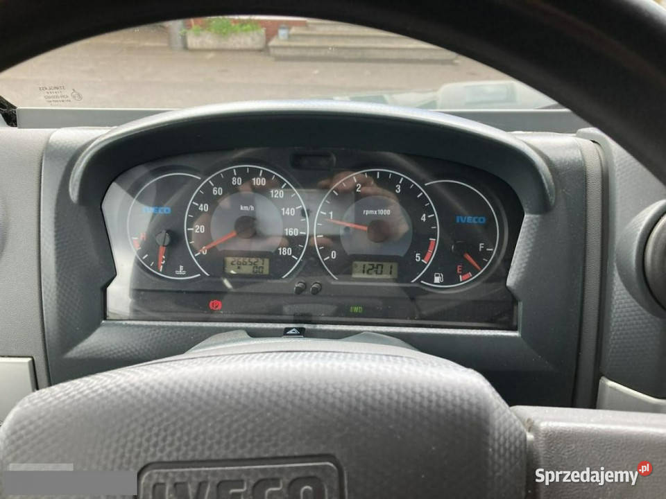 Iveco Massif Iveco 30 HPI 4X4 Klima Massif 266527km Syców
