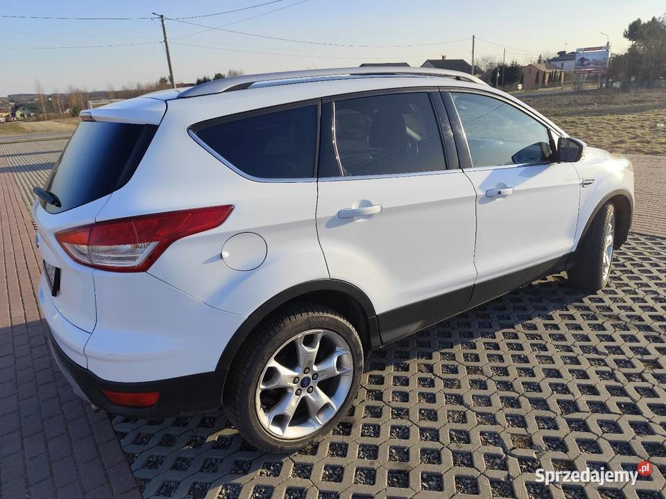 Ford Kuga Titanium automat AWD szyberdach Siennica sprzedam