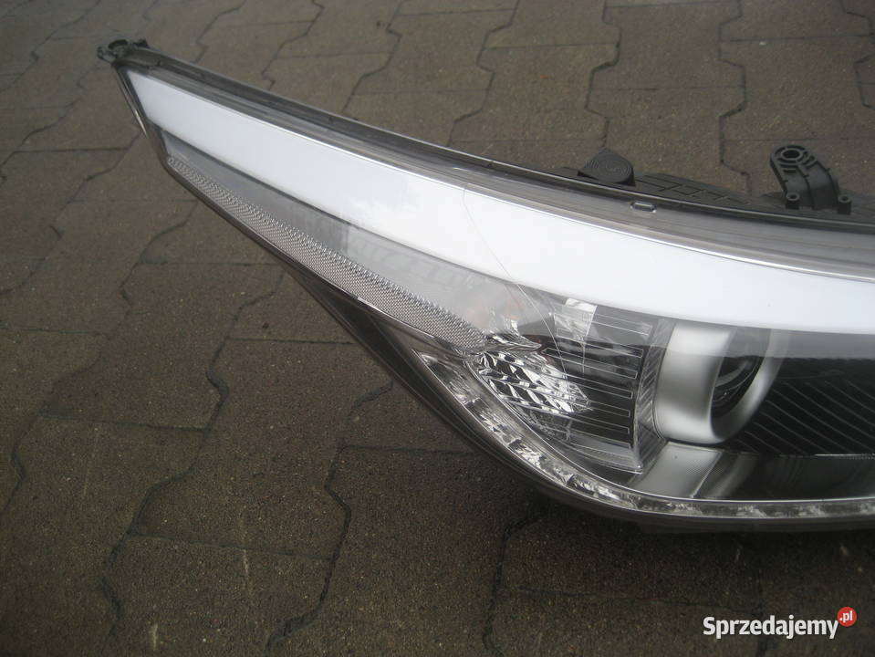 kia ceed kia proceed 1215r lampa przód prawa wielkopolskie Rakoniewice