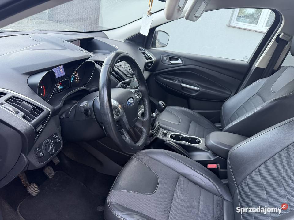 Ford Kuga 20 140 Bogate wyposażenie Stan Rok produkcji 2013 Chełm