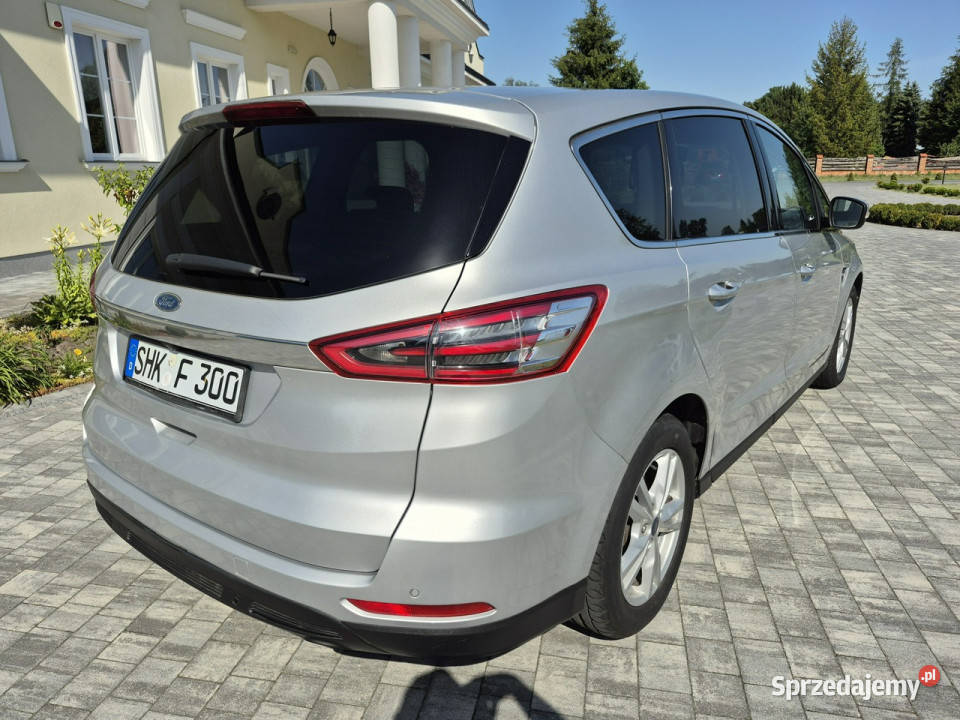 Ford S TITANIUM kamera 7 foteli convers led bez wspomaganie kierownicy Drelów