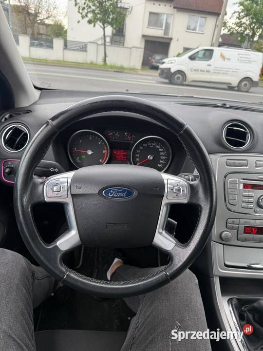 Ford Mondeo 18 TDCi Ambiente Klimatycacja śląskie Częstochowa