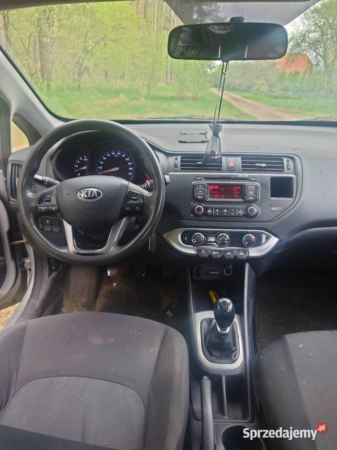 Kia Rio bezwypadkowy ekonomiczny Rio pomorskie Kartuzy