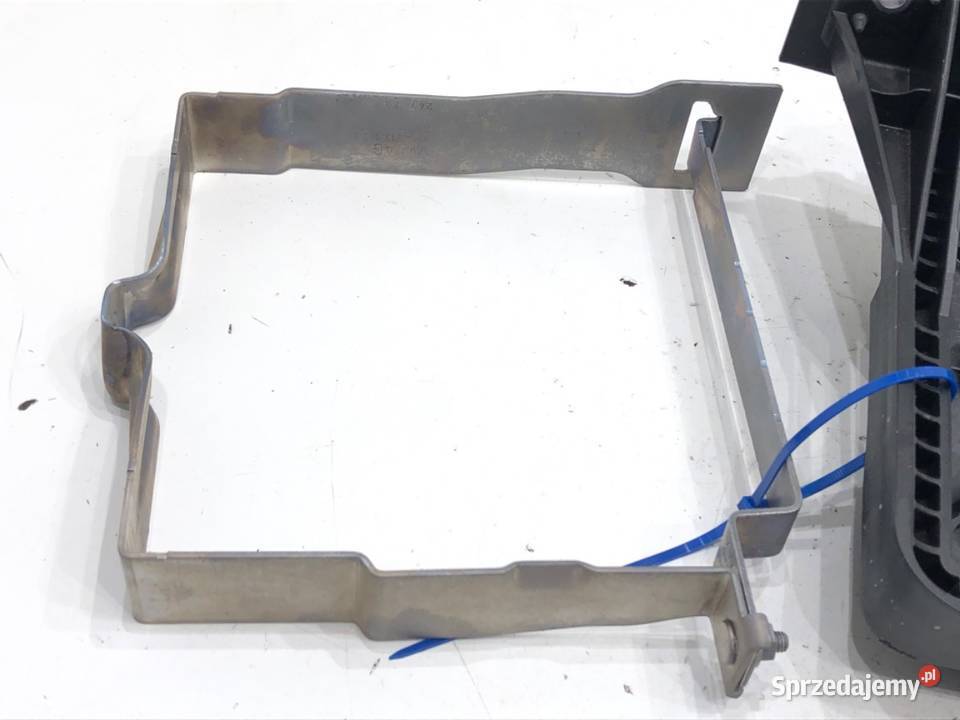 PODSTAWA AKUMULATORA SKODA SUPERB IV Kombi