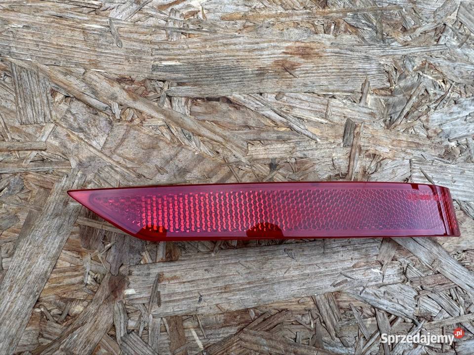 Odblask zderzaka kratki tył prawy rh bmw g20 g21 Rok produkcji 2021 Międzychód