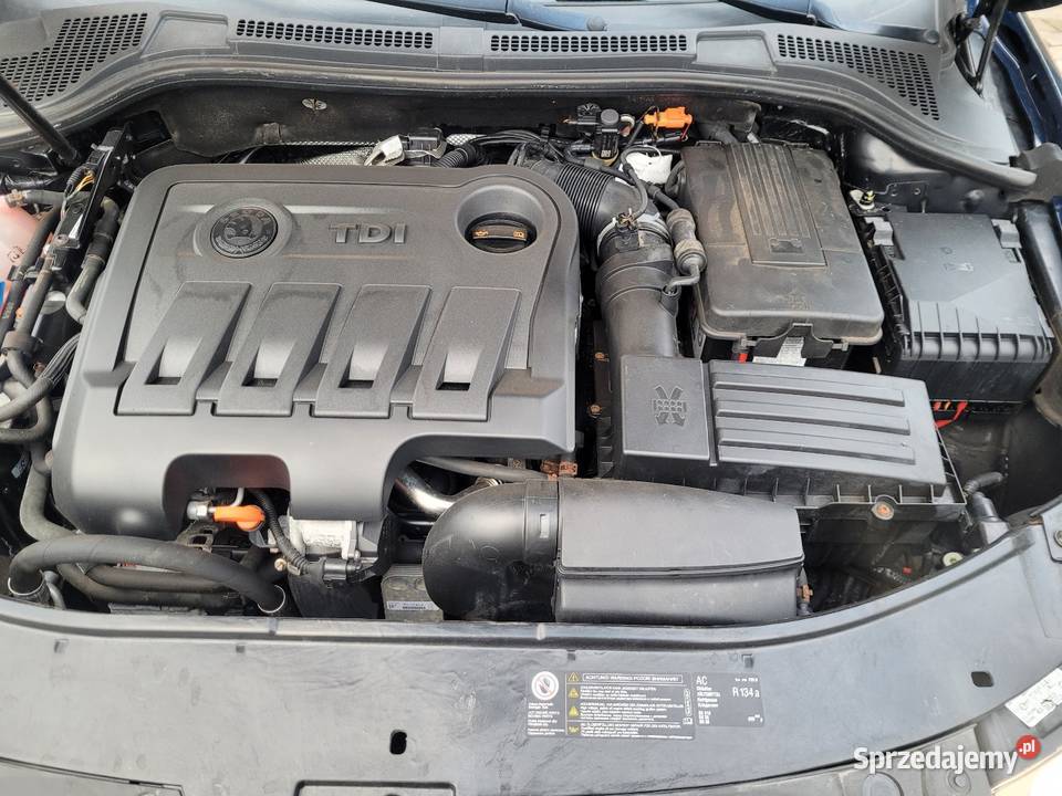 Skoda Superb 20 TDI 140 koni CR 164 przebieg Maków Mazowiecki