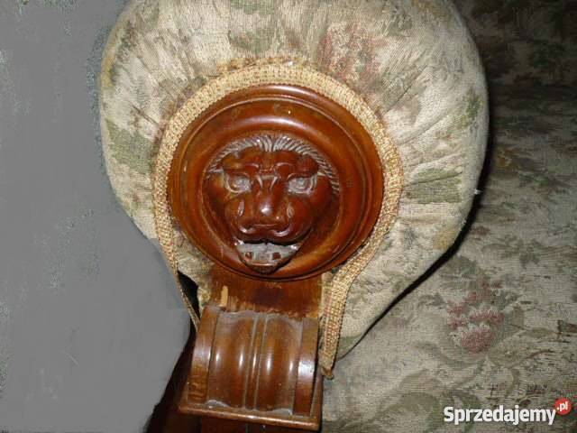 Zabytkowa kanapaotomanaantyk Meble Derewiczna