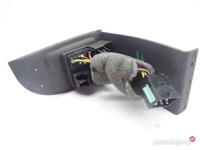 AUDI A8 D2 WLACZNIK REGULACJI FOTELA 4D0868750 osobowe Przemęt