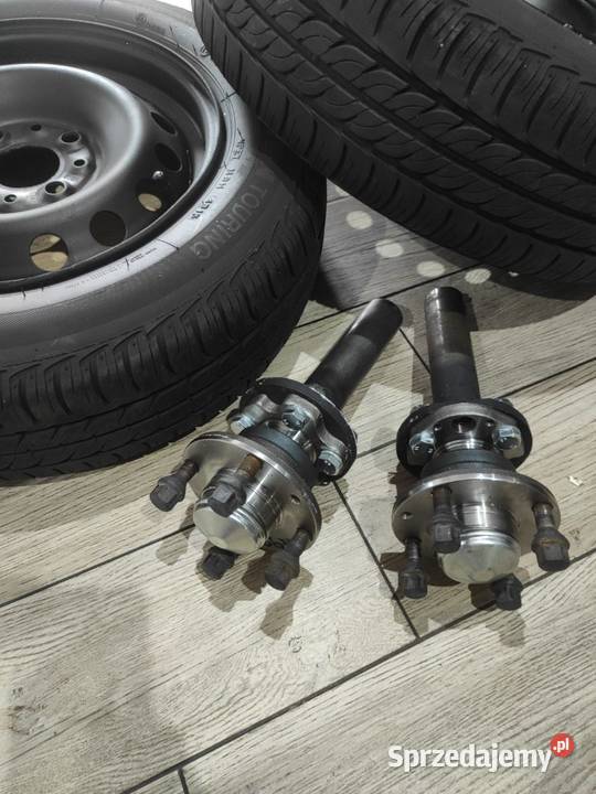 Piasta koło koła piasty osi przyczepki wózka Do przyczep rolniczych Części i osprzęt rolniczy Kłobuck sprzedam