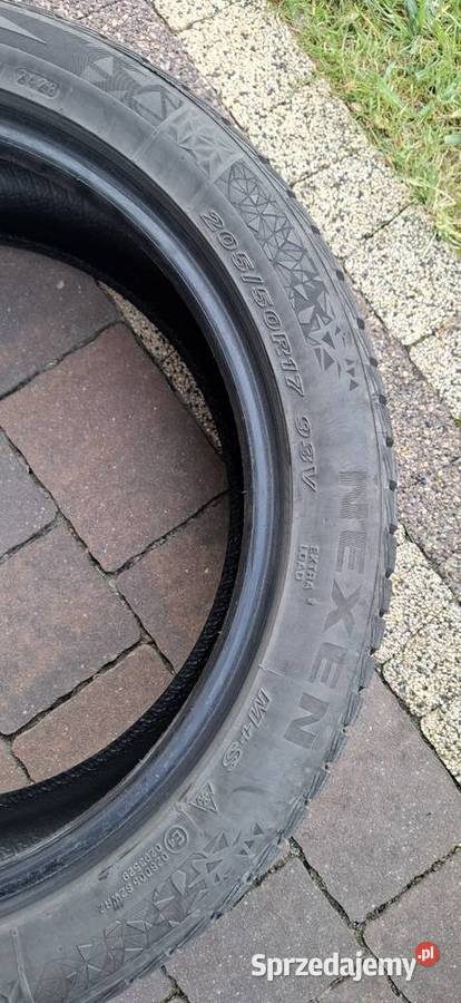 Opony Zimowe Nexen r17 Nexen Samochodowe Zamość