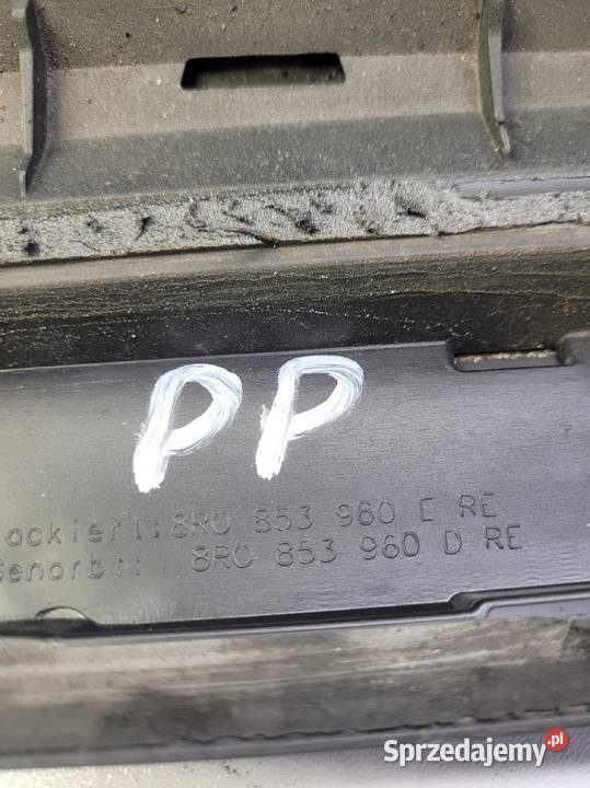 LISTWA DRZWI PRAWY PRZÓD AUDI Q5 8R 8R0853960D osobowe Przystajń