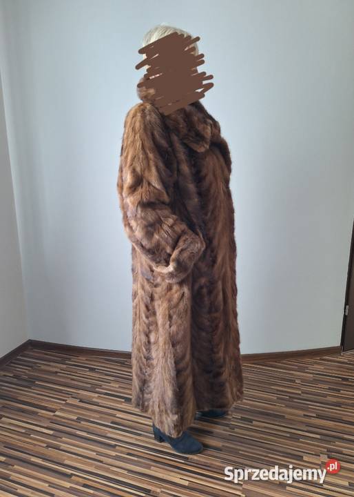 Piękne klasyczne brązowe futro z norek Rozmiar