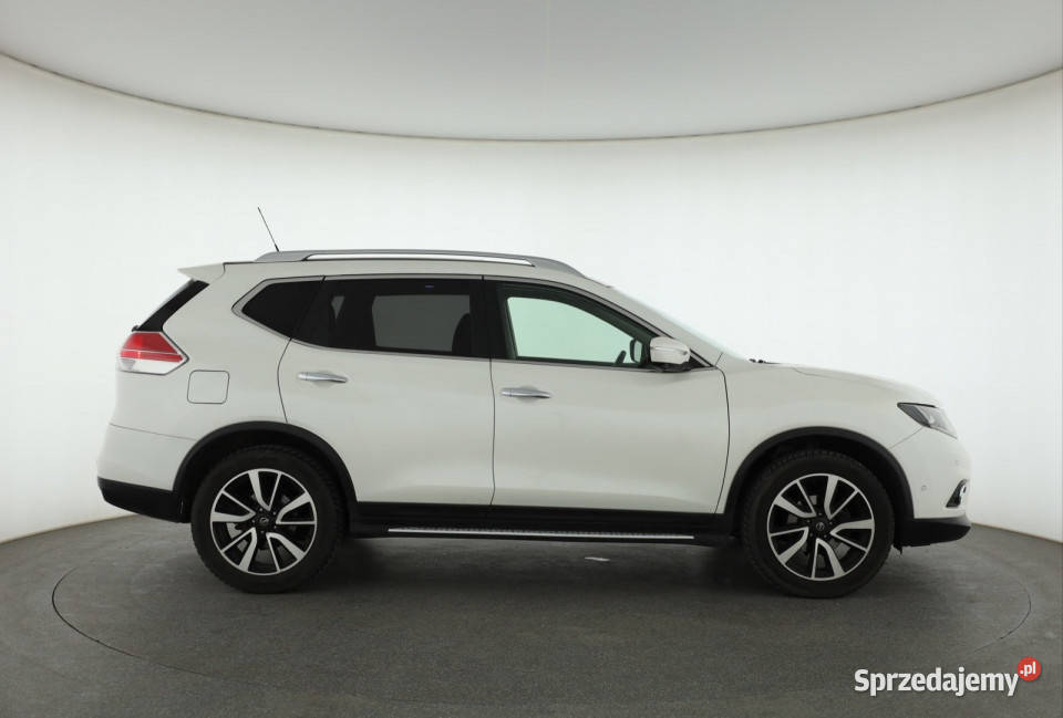 Nissan XTrail 16 dCi Piaseczno sprzedam