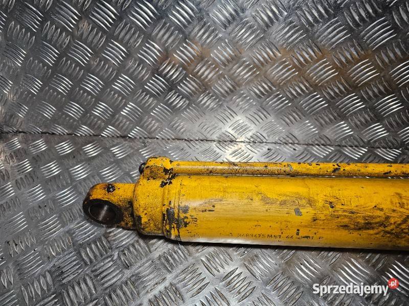 Siłownik hydrauliczny Massey Ferguson Fermec Gdynia