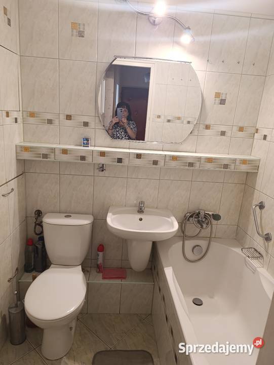 Wynajmę mieszkanie 3 pokojowe 2200 Poznań