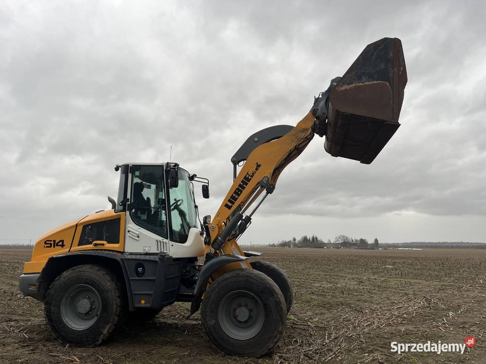 Liebherr 514 Rok produkcji 2022 Wyrzysk