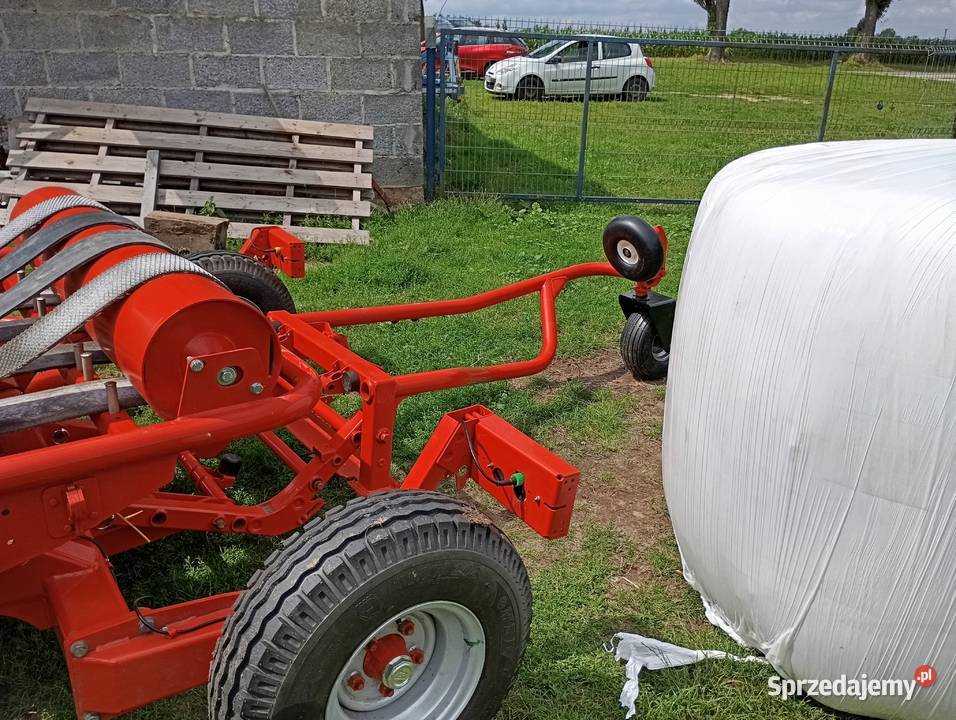 Owijarka Kuhn RW1410 Owijarki do bel Niechmirów