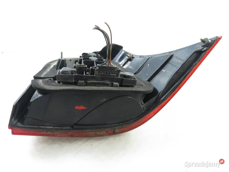 LAMPA LEWA TYLNA VW GOLF IV DYMIONA osobowe