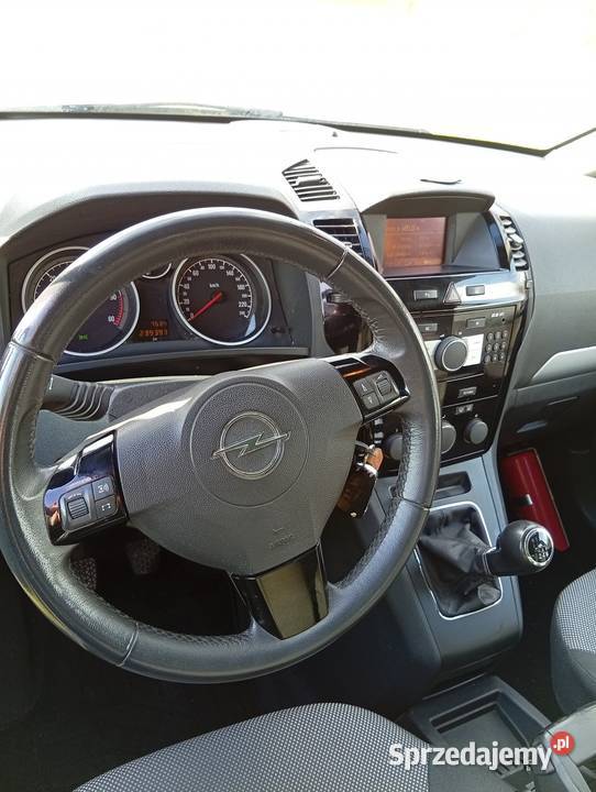 Opel Zafira 7 osobowa serwisowana ASO Olsztyn