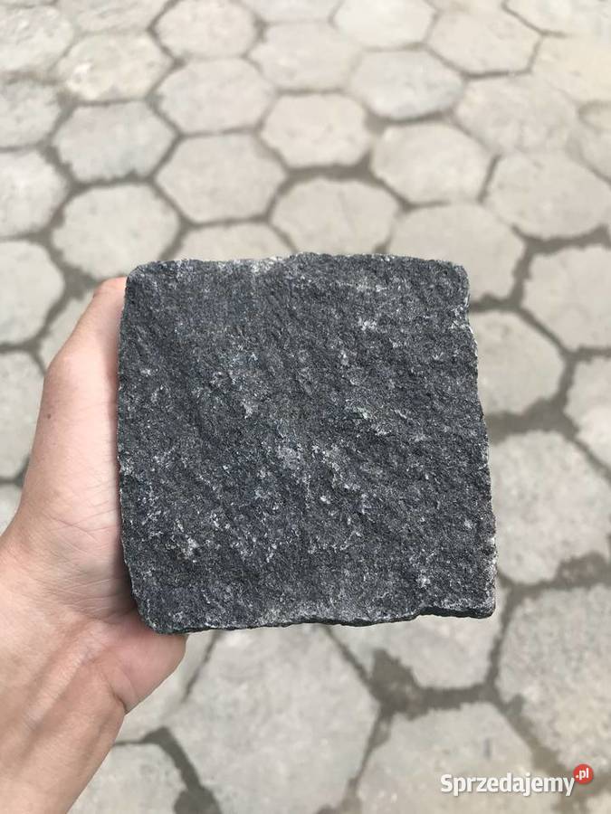 Czarna Kostka Bazaltowa Granitowa Kamień Serock