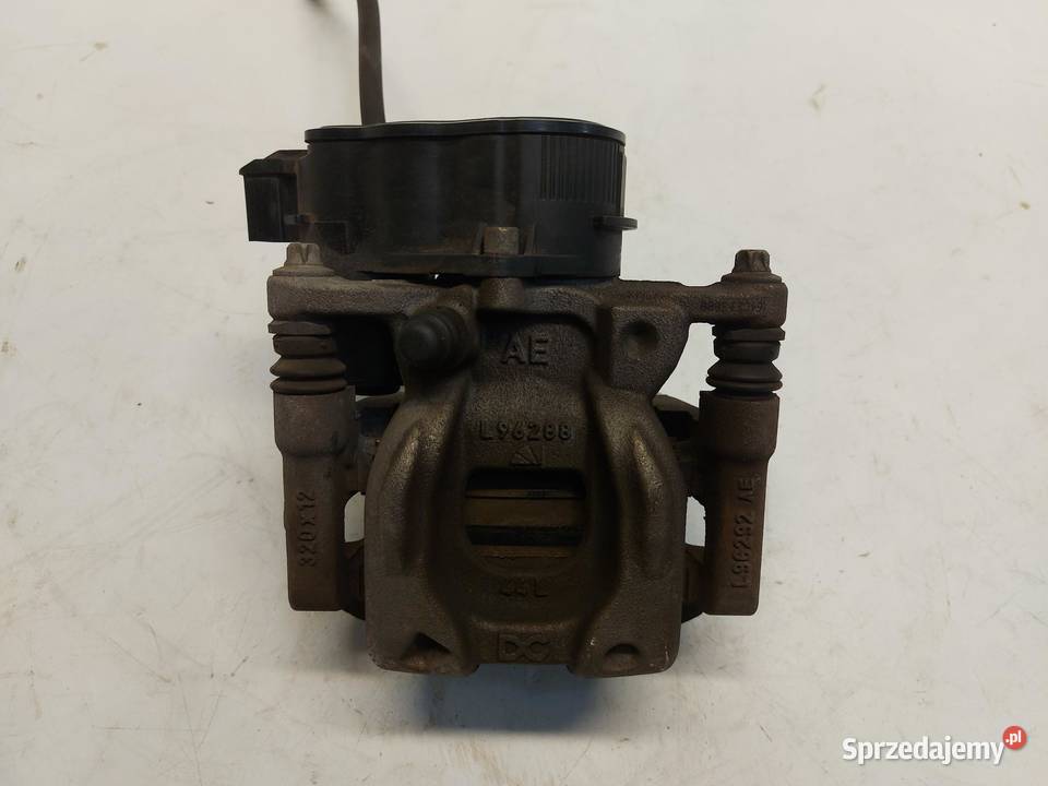 Mercedes EQA 250 W243 ZACISK HAMULCOWY LEWY TYŁ