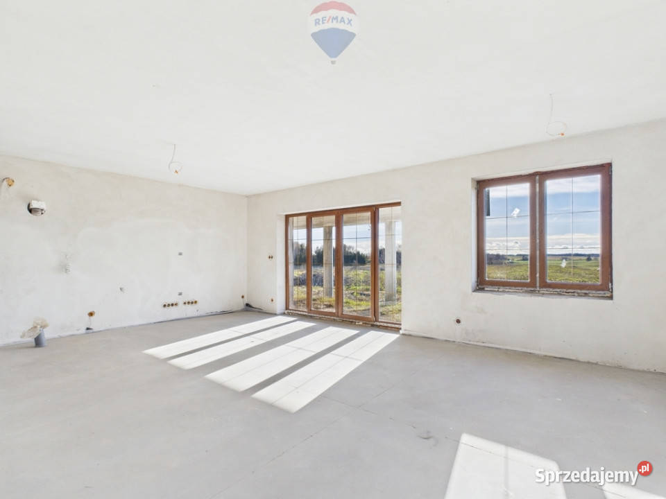 Dom 220 m działka 1 ha Majewo k Elbląga 300m2