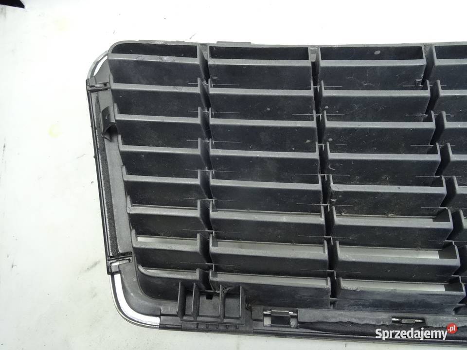 4D0853651M AUDI S8 D2 9902 GRILL ATRAPA MASKI Przemęt