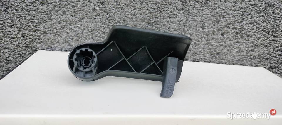Oryginalna rączka otwierania maski Audi A4 B8 A5 osobowe Przemyśl
