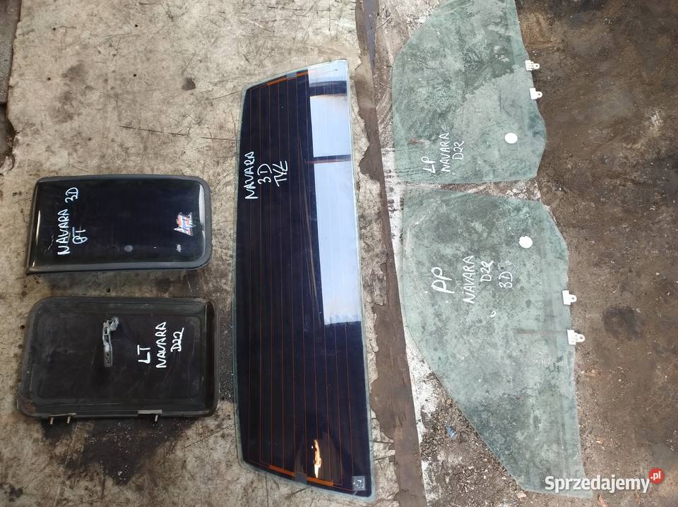 NISSAN NAVARA D22 szyba boczna tył uchylna świętokrzyskie Kielce