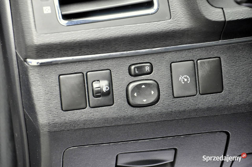 Toyota Avensis 18VVTi 147 benzyna Węgrów