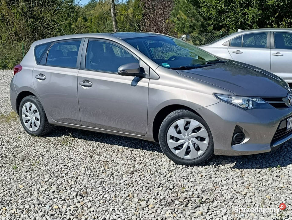 Toyota Auris Bezwypadkowa Serwisowana stan nieuszkodzony Motoryzacja Dulowa