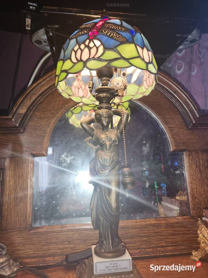 Lampka z figurą Końskie